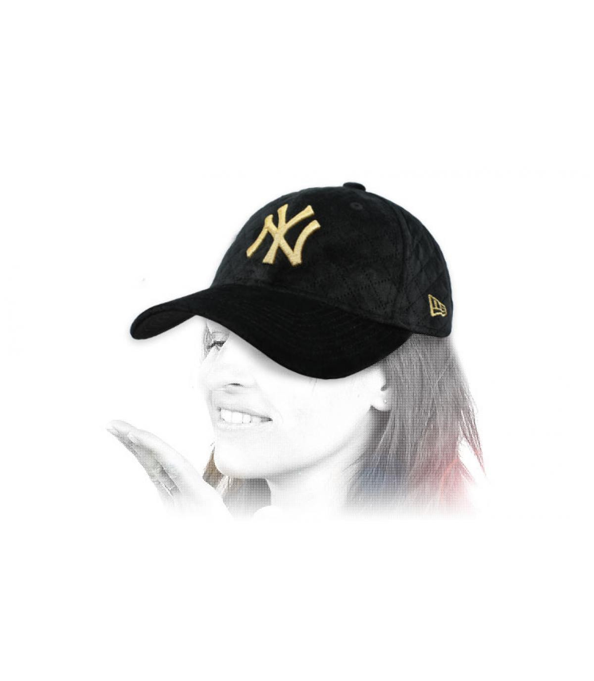 black ny cap womens