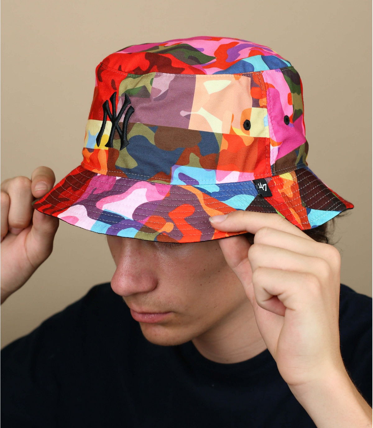Bucket NY Psychedelic camo