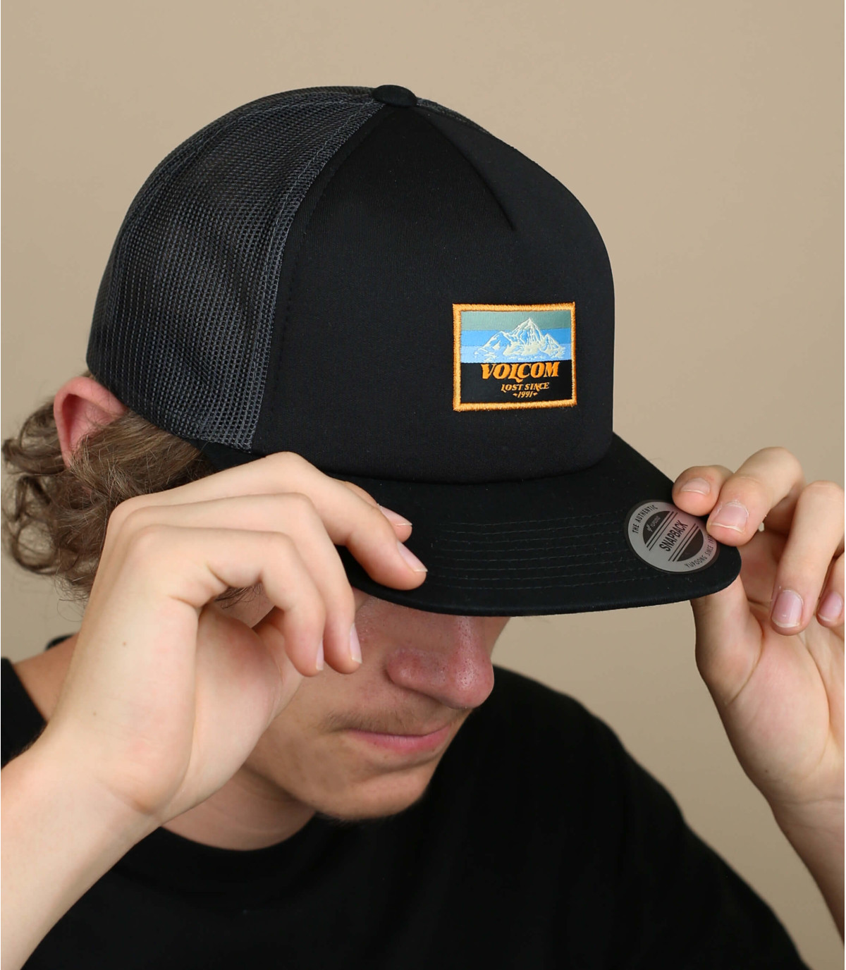 Volcom trucker deals hats