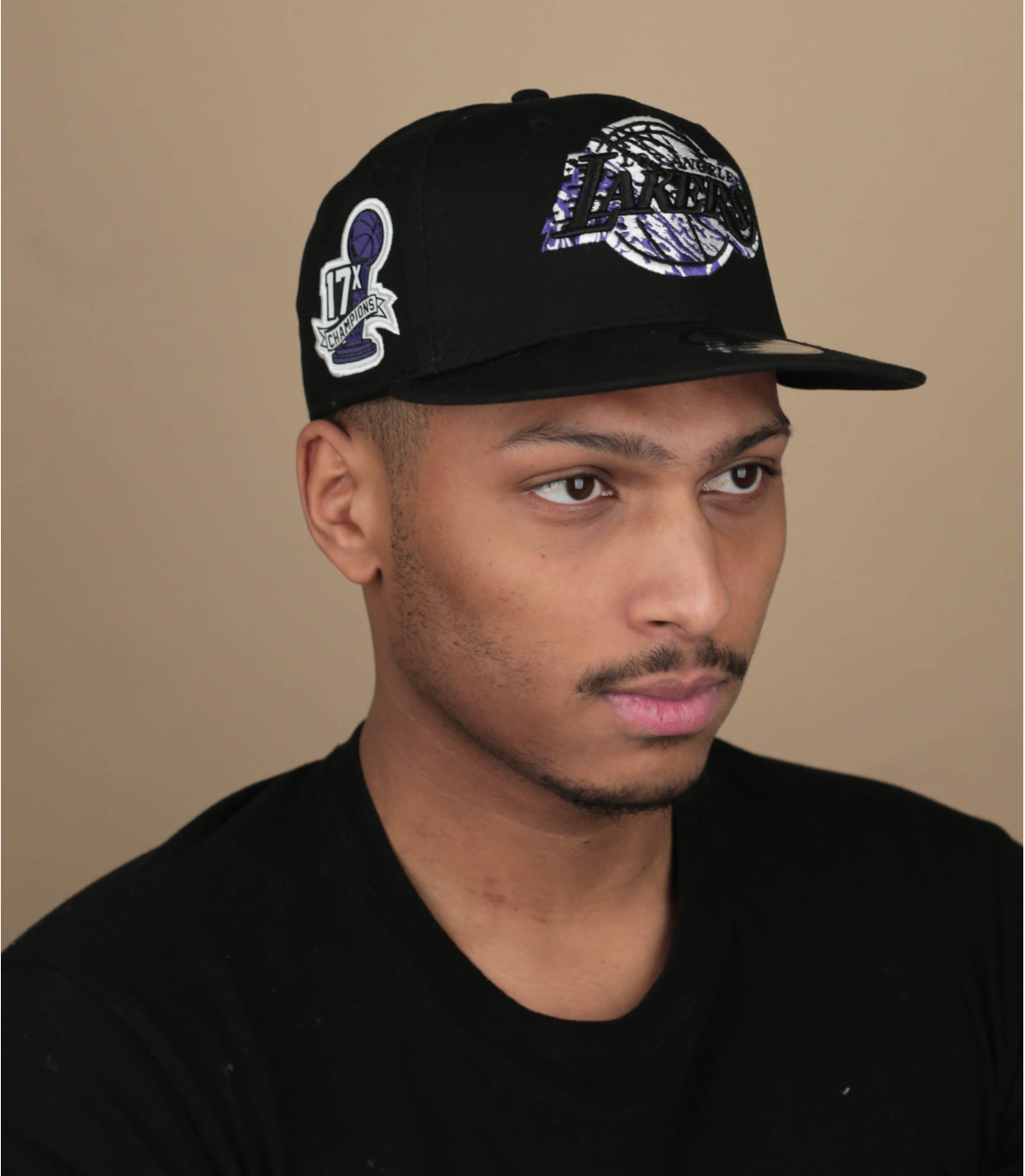 Laker snapback deals
