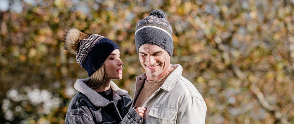 Bobble hats for men, women and children - Headict